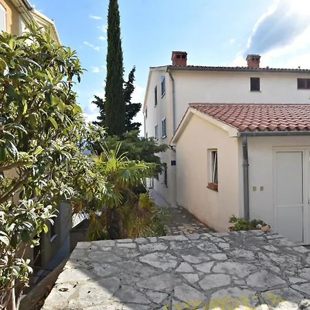 Apartment Stella Rabac