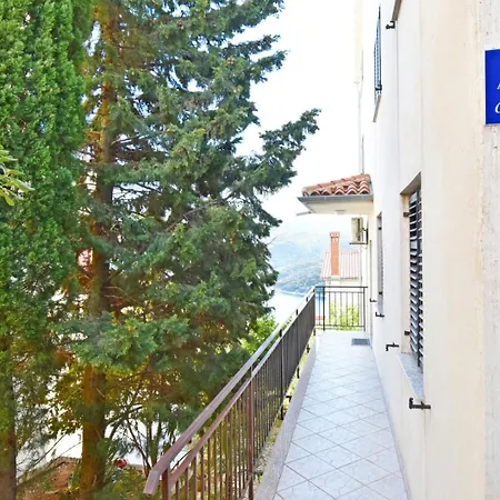 Apartment Stella *